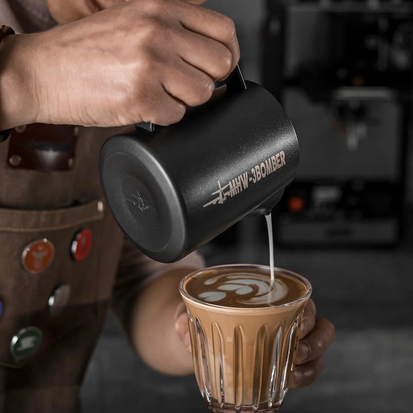 MHW-3BOMBER vrč za paru za espresso