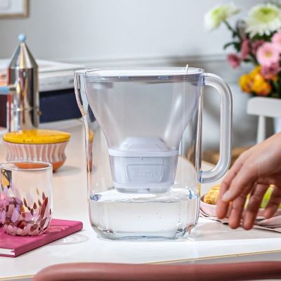 Brita Style Cool LED, 2.4l, Mattweiß